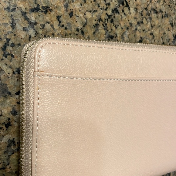 Elkie & Co. Wallet - Picture 7 of 16